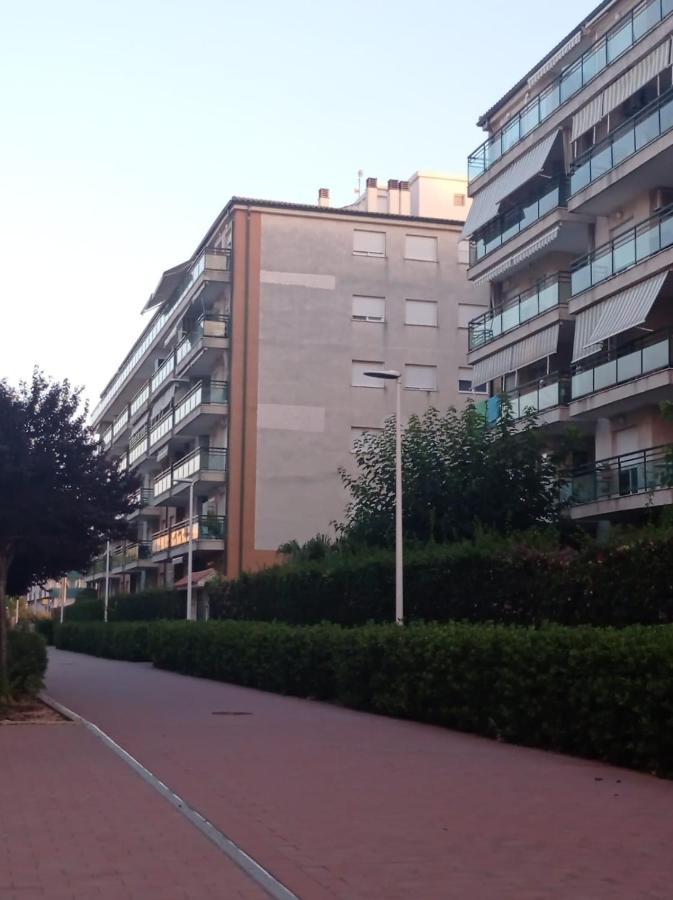 Apartamento Pilar Solo Familias 간디아 외부 사진